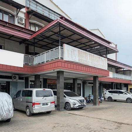 Super Oyo 2704 Hotel Transit 2 Mandai Εξωτερικό φωτογραφία